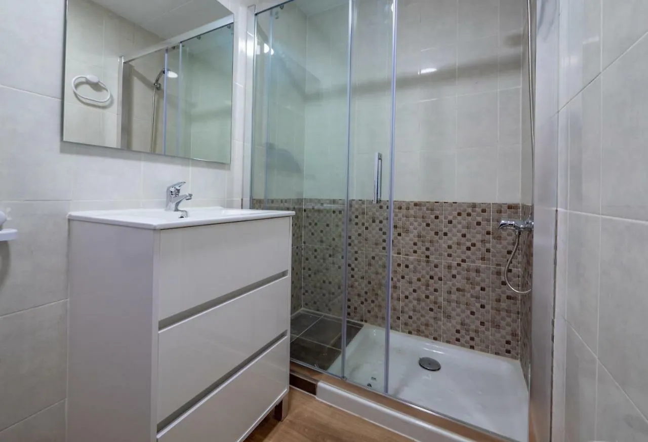 Apartamentos Ar Melrose Place Lloret de Mar 0*,  Spagna